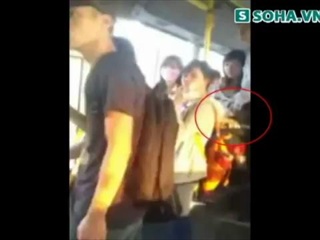 เสื่อม! สาวเวียดนามยอมแฟน จับเต้า บนรถเมล์
