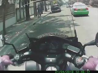 สันดานการขับรถของ 1 กพ 1378