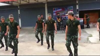 คืนความสุข ให้ประชาชน By ทหารปาย