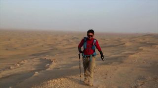 สถิติโลกครั้งใหม่ หนุ่มจีนเดินเท้า 61 วัน ข้ามทะเลทรายกว้างใหญ่ติดอันดับโลก