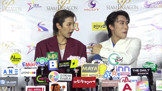 “นุ๊ก ธนดล” แฮปปี้วันเกิด “ป๊ายปาย”ให้รองเท้าเพื่อเดินทางไปสู่ความสำเร็จ