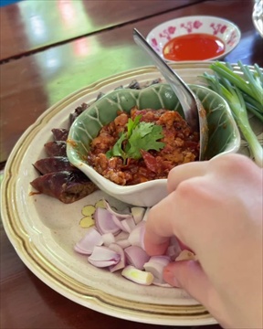 "ปุ๊กลุก" ควง "ไมค์" ช่วยพ่อรีวิวร้านอาหาร ขายไม่ดี ลูกสาวชิมเมนูเด็ดว้าวมาก