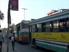 เจโอ๋เวสป้าผจญภัย-ท่ารถเมล์ในอินเดีย