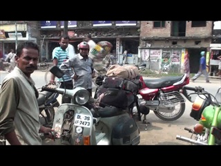 เจโอ๋เวสป้าผจญภัย-ซ่อมแตรที่เมืองคาซิปู้(อินเดีย)