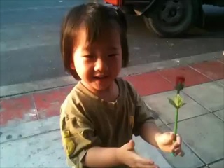 เสกดอกไม้ น้องผิงๆ