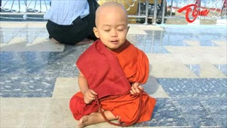 เณรพม่าเทศน่ารักมาก