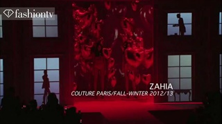 มาใน ธีมสีแดง!!! Paris Couture Fashion Week