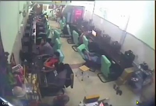 ซูซูรัน เมืองไทย นักเรียนนักเลง ตีกันในร้านเกม เพชรบุรี