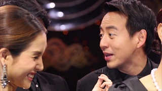 เหล่าศิลปิน ร่วมขับร้องเพลงพระราชนิพนธ์ 