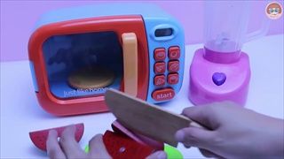 รีวิวสกุชชี่ผลไม้ นุ่มๆ สโลว์ๆ Microwave Surprise Squishy Toy Fruit Cutting Blender Slime Smoothie