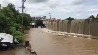 แม่น้ำยมล้น! ท่วมรอบเมืองสุโขทัย