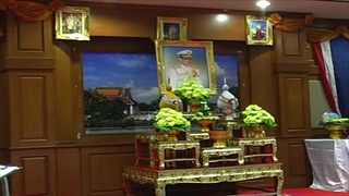 Sakorn News : มอบสิ่งของพระราชทานจิตอาสา