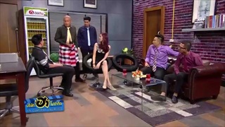 เรียกได้ว่า..กอดรัดฟัดเหวี่ยง กันแบบไม่เกรงใจใครกันเลย ฮา ๆๆๆ