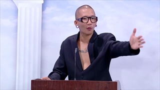 พ่อบ้านใจกล้าคนจริงต้องเตะเมีย กราบบความกล้า