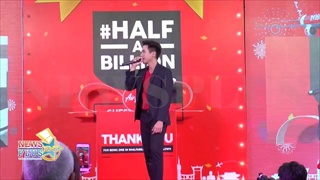 โป๊ป ร่วมงานเฉลิมฉลองผู้โดยสาร 500 ล้านคน ของกลุ่มสายการบินแอร์เอเชีย