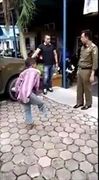 อภินิหารตำรวจไทย! เสกเด็กให้ "ขางอก" หลังจับได้แกล้งพิการมาขอทาน หลอกคนสายบุญ