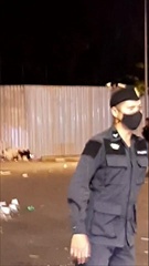 คลิปนาที เจ้าหน้าที่ จับกลุ่มผู้ชุมนุมคณะราษฎร