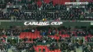 Cristiano_Ronaldo_Celbrating_With_The_Carling_Cup2