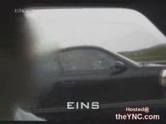 รถควั่มตายเพราะถ่ายวีดีโอ...!
