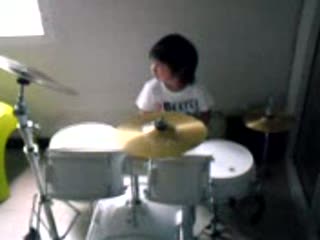 Potato drum cover by Ter 4 years old