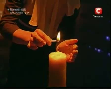 Kseniya Simonova - Sand Artist