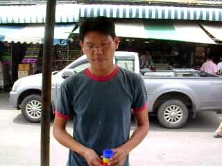 กลถ้วย3ใบ พี่ชาย อ.สมศักดิ์