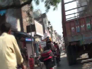 เจโอ๋เวสป้าผจญภัย-รถติดกลางเมือง(อินเดีย)