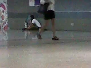 คลิปเสื่อม เด็กไทยพรอดรักกัน รถไฟฟ้าใต้ดิน จตุจักร