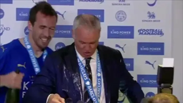 MUST WATCH! Ranieri soaked with champagne in news conference