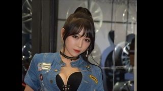 พริตตี้สาวแดนโสม สวย เซ็กซี่ ในงาน SEOUL AUTO SALON 2016