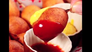 Mini Corn Dog ขนมโป๊งเหน่งไซส์มินิ