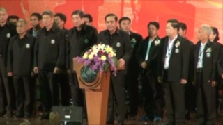นายกฯ ชี้แรงงาน มีส่วนสำคัญขับเคลื่อนปท. ปัดเลิกสวัสดิการ30บ.
