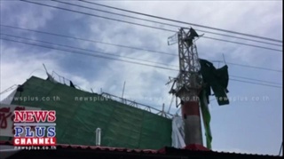 ป้ายโฆษณายักษ์หล่นทับบ้าน-ร้านอาหารพัง หลังฝนกระหน่ำเมืองนนท์