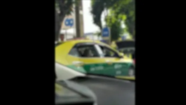 คลิปวินแท็กซี่เถื่อน ยึดป้ายรถเมล์อ้างส่งส่วยตำรวจ สน.ยานนาวา