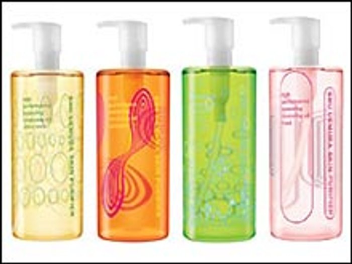 Cleansing Oil รุ่น Limited Edition จาก Shu Uemura