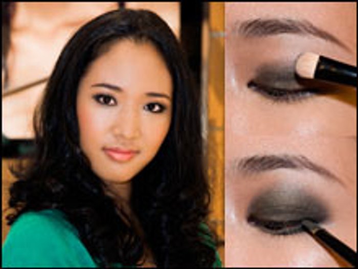 Get Sexy Smoky Eyes