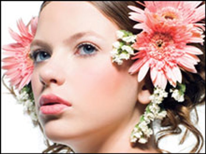 เทคนิคแต่งหน้า ให้สีสวยเหมือนดอกไม้