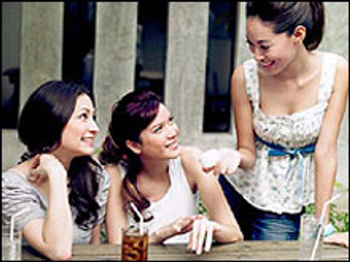 เคล็ดไม่ลับท้าลมร้อนกับ 3 สาวช่างเลือกแห่งเอเชีย