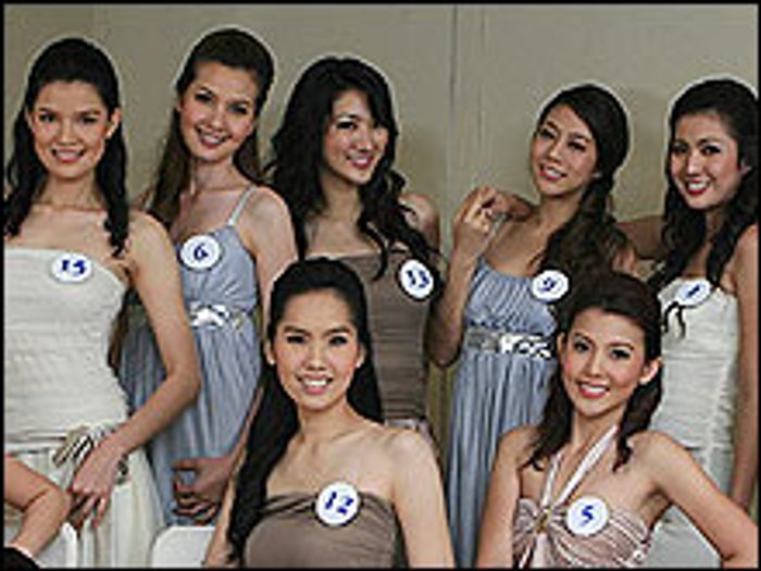 18 สาวงาม ผู้เข้ารอบการประกวดนางสาวไทยปี 2551