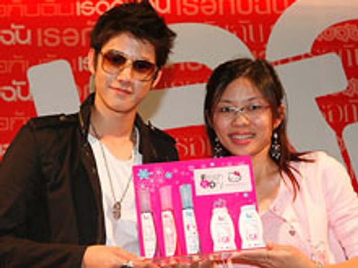 เฟรช & ดราย คิตตี้ เปิดตัวสินค้าใหม่ที่สยามเซ็นเตอร์