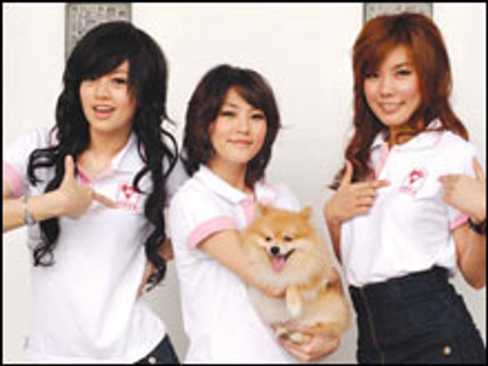 ฑูตสมาคมป้องกันการทารุณสัตว์ฯ บทบาทใหม่ของ 4 สาว เกิร์ลลี่ เบอร์รี่