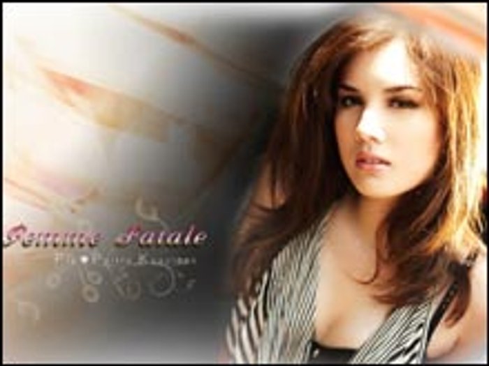 Wallpaper : ปลา-ปาลิตา โกศลศักดิ์ Femme Fatale