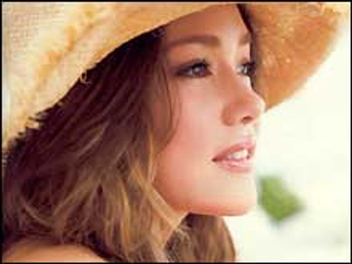 Bright Light : บัวชมพู ฟอร์ด