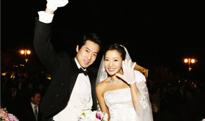 เศรษฐกิจถดถอย! คู่รักเกาหลีใต้แต่งงานน้อยลง