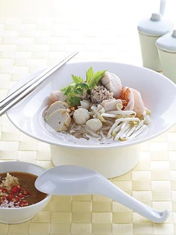 ก๋วยเตี๋ยวน้ำหมูบุกทะเล
