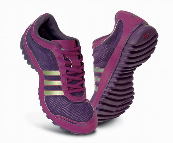 อาดิดาส ฟลูอิด เทรนเนอร์ (adidas FLUID TRAINER)