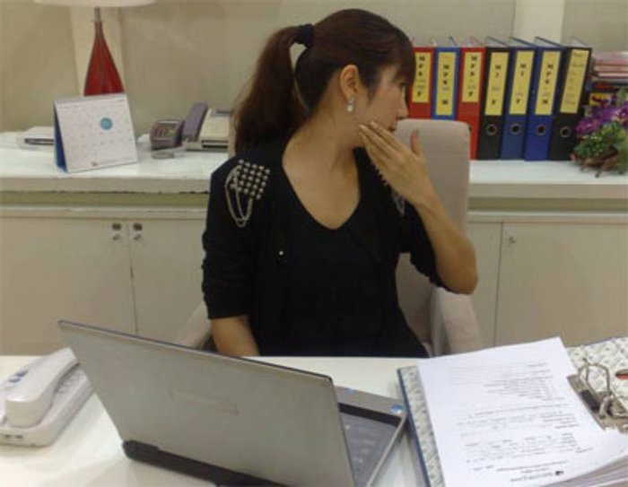ชวนหนุ่มสาวออฟฟิศบริหารกล้ามเนื้อ ช่วยลดอาการปวดศีรษะ