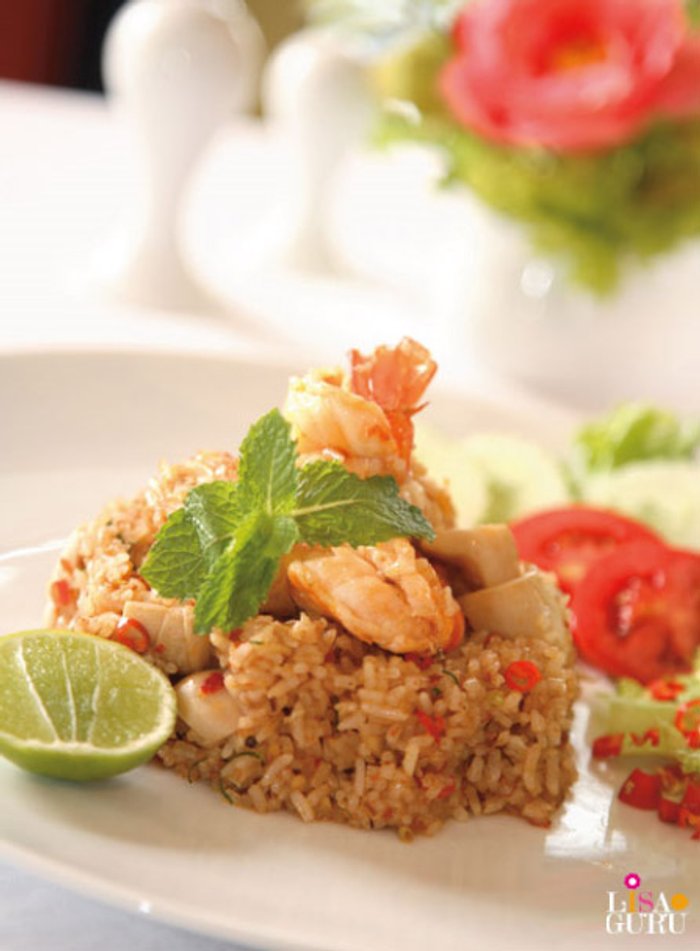 ข้าวผัดต้มยำกุ้ง