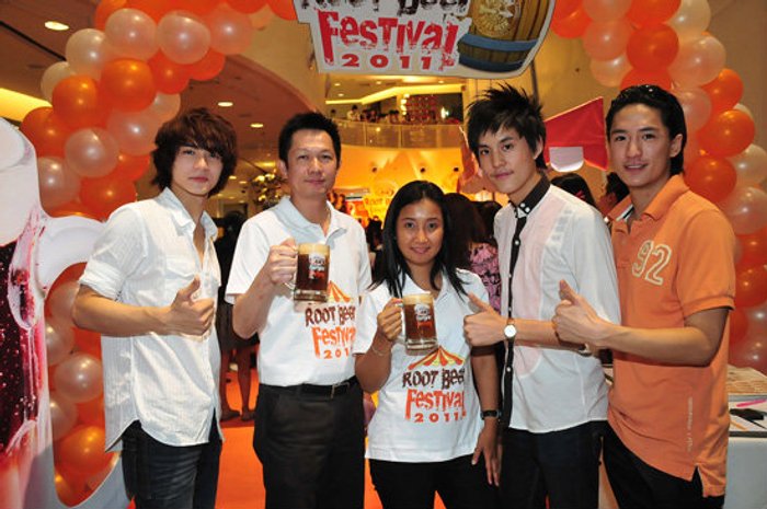 เอแอนดับบลิว รูทเบียร์ เฟสติวัล 2011