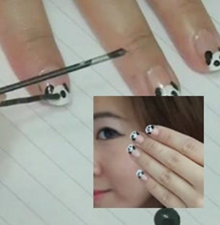 เติมสีสันให้เล็บสวยสดใสด้วยลายแพนด้า (น่ารักอ่ะ)